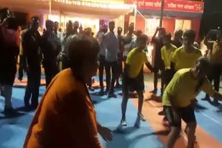 Pragya thakur playing kabaddi