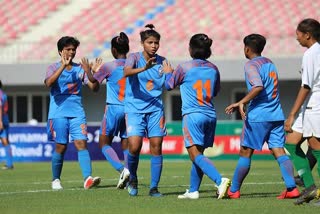 Sweden's top division team to play india women football