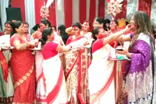 sindoor khela in uttam nagar durga puja in delhi