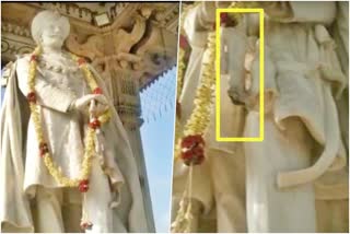 sword-of-jayachamaraja-statue-in-mysore-got-damaged-in-jamboo-savari