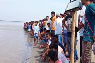 Students Drowned in River