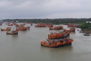 heavy rain and thunderstorm forecast due to deep depression in bay of bengal