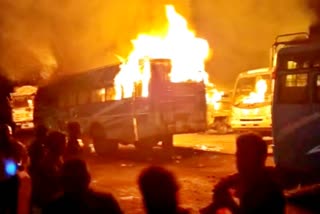 Bus fire in Vidisha