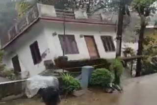 Kerala: A house got washed away by strong water currents of a river in Kottayam