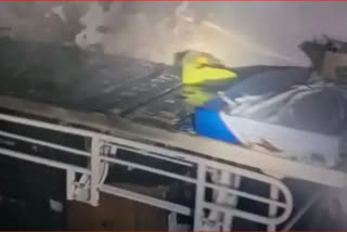 fire in lnjp hospital of delhi, fire in delhi