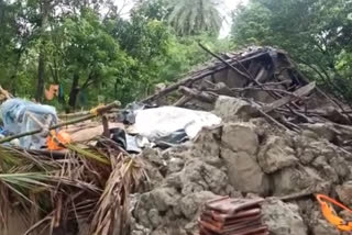 woman death due to wall collapsed in namkhana