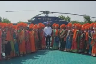 housewives experienced  Helicopter ride