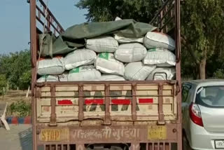 fatehabad-trader-caught-for-smuggling-fertilizers