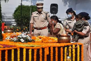 chief-minister-bhupesh-baghel-and-governor-anusuiya-uikey-in-police-memorial-day-program-in-raipur