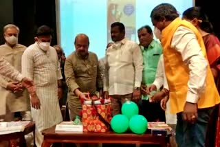 100 crore doses covid-19 vaccination celebration