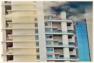 Major fire at high rise building in Mumbai