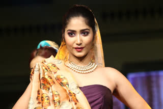 miss india charming face winner