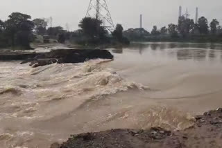 one part of national highway damaged due to heavy water flow