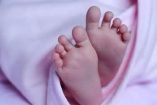 woman-gave-birth-to-a-child-with-two-mouths-and-four-eyes-in-hazaribag