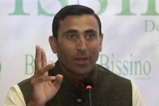 I am hoping that 5-0 record in T20 world cup will become 5-1: Younis Khan