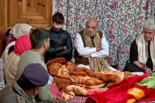गृह मंत्री अमित शाह पहुंचे श्रीनगर