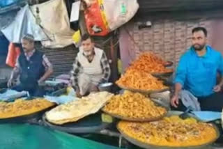 Despite recent violence, migrant vendors feel safe in Kashmir