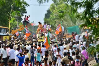 cm basavaraja bommai road show in sindagi