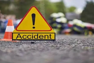 Three killed in road accident in UP  three killed in road accident in up  up accident  Firozabad  Firozabad accident  വാഹനാപകടം  യുപി  യുപി അപകടം  ഫിറോസാബാദ്  ബൈക്കപകടം  bike accident