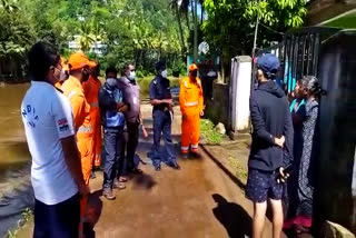 Mullaperiyar Dam  Awareness was given to the people around Mullaperiyar Dam  എൻ.ഡി.ആർ.എഫ്  NDRF  മുല്ലപ്പെരിയാർ ഡാം  പെരിയാർ