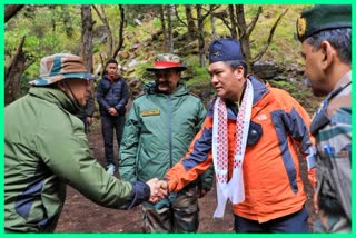 cm-of-arunachal-pradesh-pema-khandu-visited-to-indo-tibetan-china-border