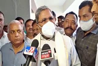 siddaramaiah reaction  for devegowda statement