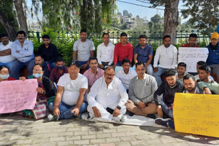 Dharchula MLA Harish Dhami protested
