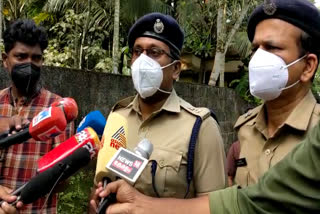 young girl attacked news  kondotty news  young girl attacked kondotty news  കൊണ്ടോട്ടി പട്ടാപ്പകല്‍ പീഡന ശ്രമം  കൊണ്ടോട്ടി പീഡനം  പട്ടാപ്പകല്‍ പീഡന ശ്രമം  സ്ത്രീകള്‍ക്കെതിരായ പീഡനം വാര്‍ത്ത