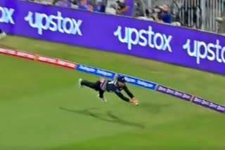 WATCH: Devon Conway takes a screamer to get rid of Mohammad Hafeez
