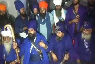 Nihang sikh meeting at singhu border