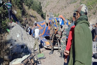 Eight die as mini bus falls in george in Jammu's Doda