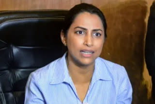 Kranti Redkar wrote a letter to the Chief Minister to help