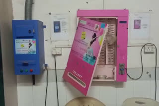 sanitary napkin machine