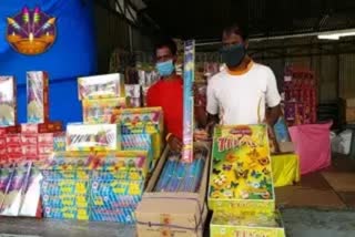 Police Department invited applications for get temporary License To open a fireworks store