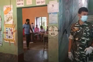 nadia-bypoll-evm-malfunction-disrupts-polling-at-shantipur