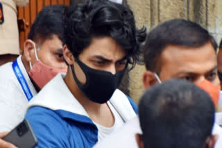 Aryan Khan: Shah rukh Khan leaves Mannat ahead of his son's jail release