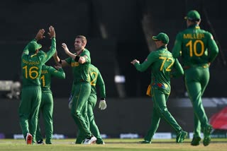 T20 World Cup: Shamsi stars as SA bowl out Sri Lanka for 142 despite Nissanka's 72