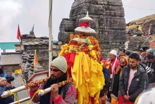 Baba Tungnath door closed