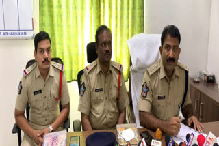 chittoor police arrest minor in robbery cases