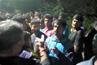 fight between two student