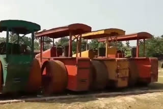 Missing Four Road Rollers of Burdwan Municipality Found in a Ground of kanchannagar