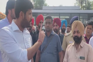 PRTC ਬੱਸ ਘੇਰਨ ਵਾਲਿਆਂ ਨੂੰ ਰਾਜਾ ਵੜਿੰਗ ਨੇ ਮੌਕੇ ’ਤੇ ਪਹੁੰਚ ਠੋਕਿਆ