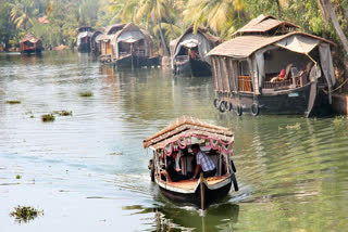 Responsible Tourism Project  Aymanam Responsible Tourism Project  Aymanam panchayat  International Award  Tourism  അയ്‌മനം ഉത്തരവാദിത്ത ടൂറിസം പദ്ധതി  ഉത്തരവാദിത്ത ടൂറിസം പദ്ധതി  അയ്‌മനം പഞ്ചായത്ത്  ടൂറിസം  മാതൃക ഉത്തരവാദിത്ത ഗ്രാമം പദ്ധതി  World Travel Market Responsible Tourism One to Watch Award  World Travel Market