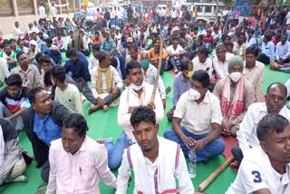 protest-against-eklavya-residential-school-in-ranchi