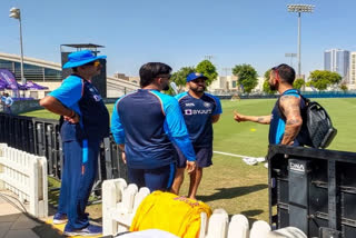 T20 WC: Dhoni, Kohli and Shastri discuss strategy ahead of must-win game against Afghanistan