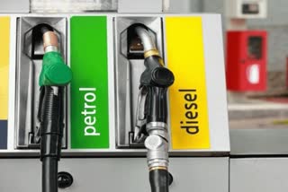 PETROL DIESEL PRICE IN KERALA  പെട്രോൾ  ഡീസൽ  ബിജെപി  BJP  കെ.എന്‍ ബാലഗോപാല്‍  KN BALAGOPAL  CENTRE REDUCES EXCISE DUTY  PETROL AND DIESEL PRICES IN KERALA  കേരളത്തിൽ പെട്രോൾ ഡീസൽ വില കുറഞ്ഞു  എക്‌സൈസ് നികുതി