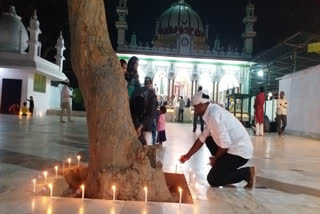 dada-miya-dargah-celebrated-diwali-best-example-of-communal-harmony