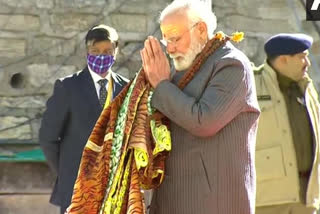 Prime Minister Narendra Modi arrives at Kedarnath,ಕೇದಾರನಾಥನ ಸನ್ನಿಧಿಯಲ್ಲಿ ಪ್ರಧಾನಿ ನರೇಂದ್ರ ಮೋದಿ