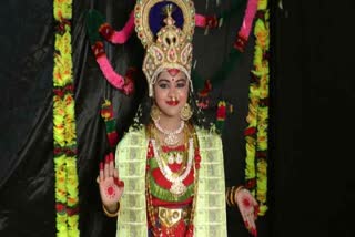 Make-up worship for the girl in the manner of Goddess Lakshmi in Davanagere