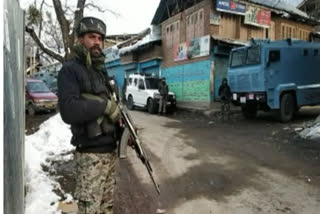 Kashmir Institute of Medical Sciences, Srinagar, security forces, துப்பாக்கிச் சூடு, காஷ்மீர், ஸ்ரீநகர், பயங்கரவாதிகள் தாக்குதல், காஷ்மீர் மருத்துவக் கல்லூரி, ஸ்ரீநகரின் ஷெர்